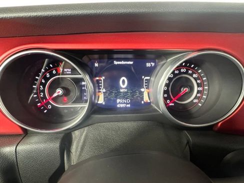 Used 2018 Jeep Wrangler Unlimited Rubicon AWD/4WD image 17
