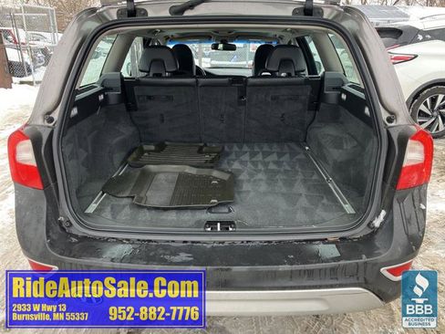 Used 2011 Volvo XC70 3.2 image 20