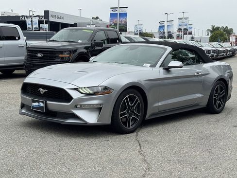 Used 2021 Ford Mustang Premium RWD image 3