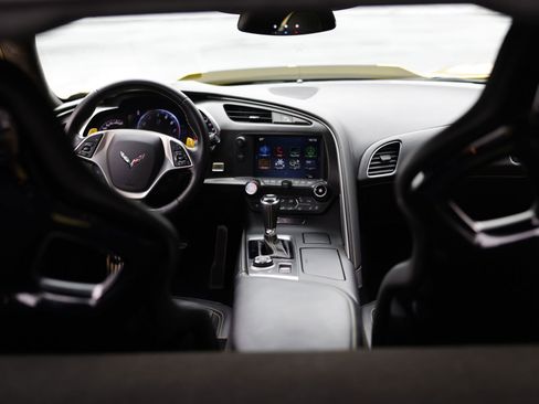 Used 2019 Chevrolet Corvette Z06 image 38