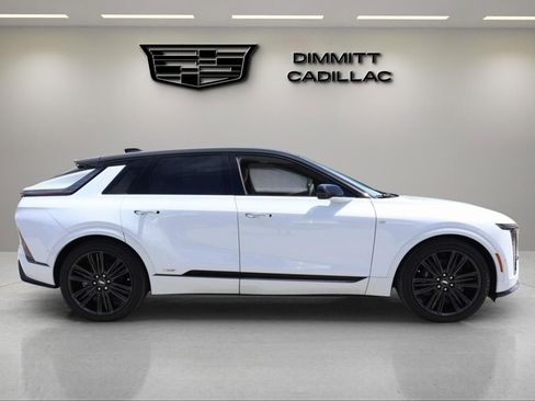 New 2026 Cadillac Lyriq V w/ LPO, Floor Liner Package image 6