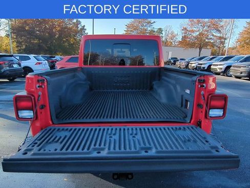 Certified 2022 Jeep Gladiator Rubicon w/ Trailer Tow Package image 32