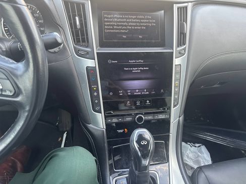Used 2020 INFINITI Q50 Luxe RWD image 9