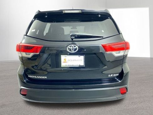 Used 2018 Toyota Highlander LE image 31