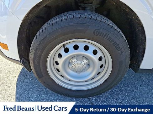 Certified 2025 Ford Maverick XL w/ Equipment Group 102A image 30