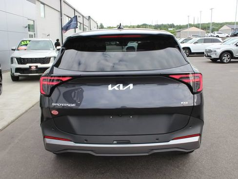 Certified 2026 Kia Sportage LX w/ LX Convenience Package AWD/4WD image 27