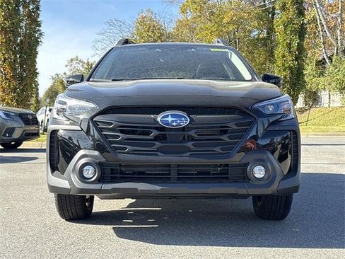 Certified 2025 Subaru Outback Onyx Edition w/ Popular Package #2 image 8