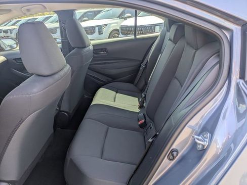Used 2025 Toyota Corolla LE FWD image 12
