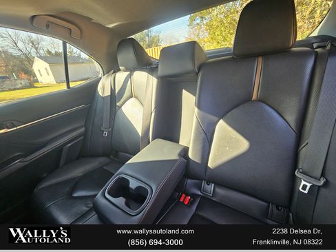 Used 2020 Toyota Camry XLE w/ Driver Assist Package image 31