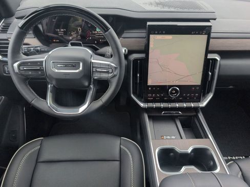 New 2026 GMC Acadia Denali FWD image 29