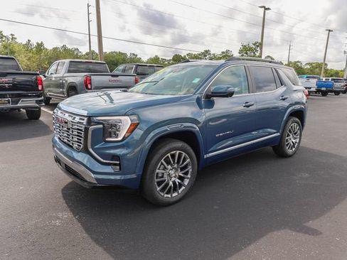 New 2026 GMC Terrain Denali AWD/4WD image 4