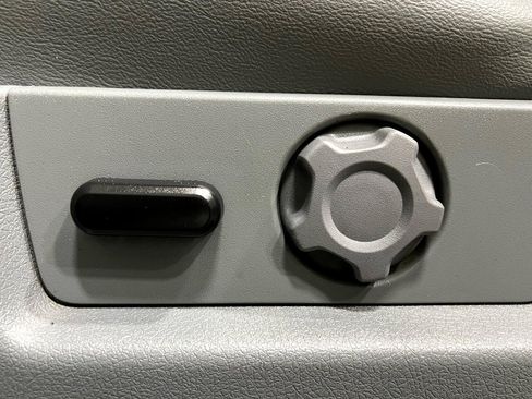 Used 2014 Ford F150 XLT w/ Equipment Group 302A Luxury image 30