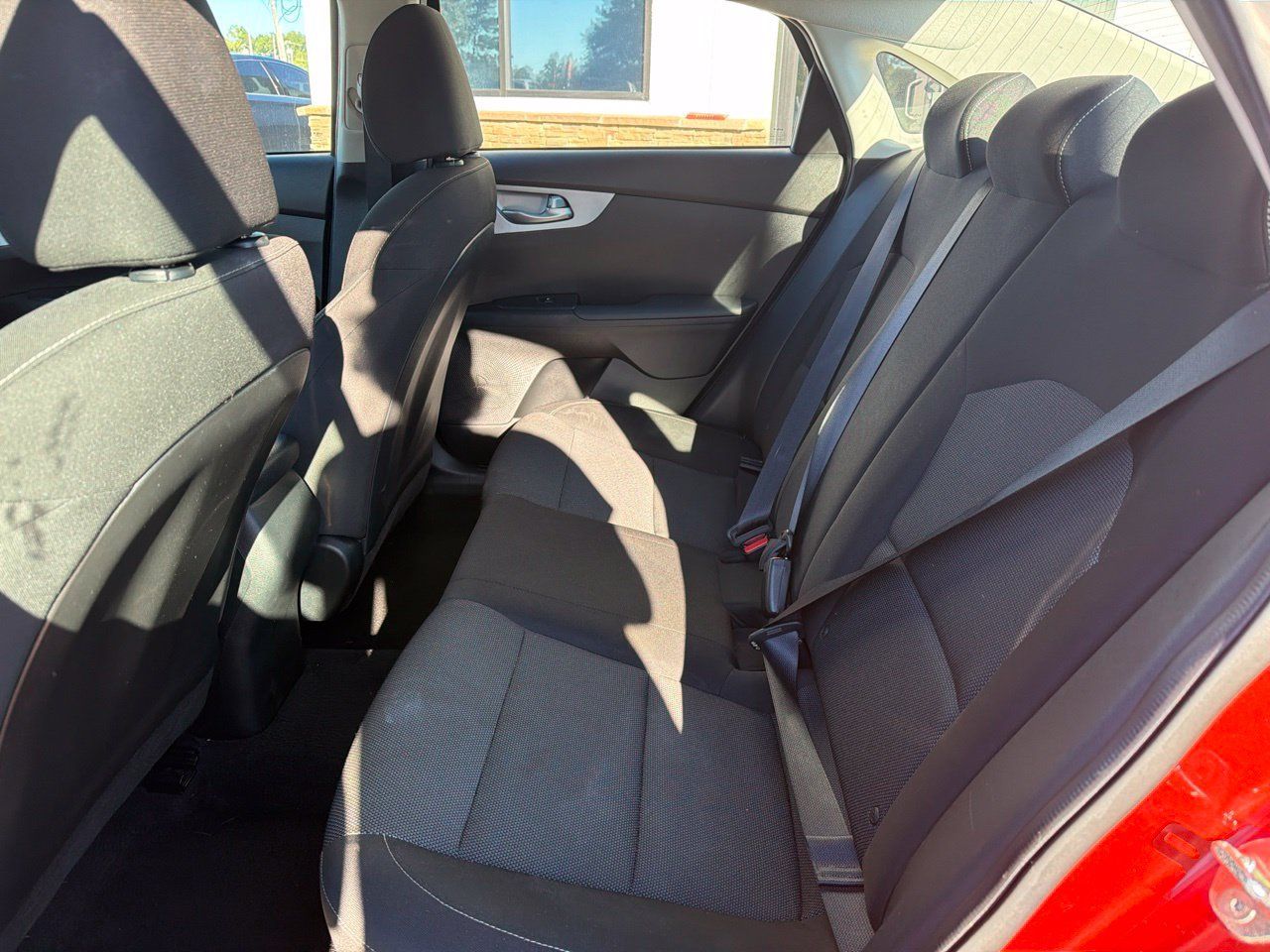 Used 2024 Kia Forte LXS FWD image 6