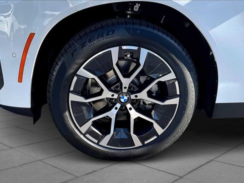 New 2026 BMW X3 xDrive30 w/ Convenience Package image 11
