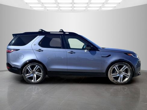 Used 2023 Land Rover Discovery HSE R-Dynamic AWD/4WD image 4