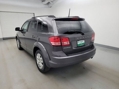 Used 2019 Dodge Journey SE FWD image 5