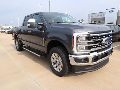 New 2026 Ford F250 Lariat w/ Lariat Premium Package