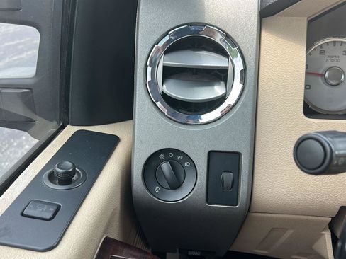 Used 2008 Ford F250 Lariat AWD/4WD image 19