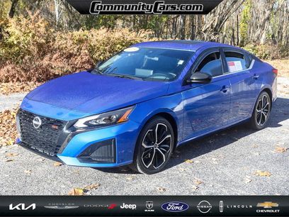 Used 2025 Nissan Altima 2.5 SR w/ SR Premium Package