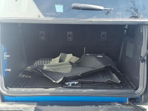 Certified 2022 Ford Bronco Wildtrak image 7