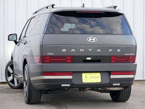 Used 2024 Hyundai Santa Fe Limited image 5