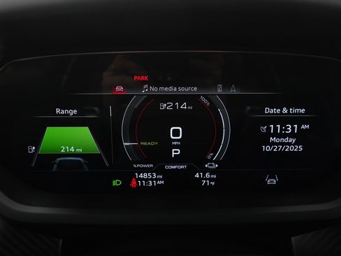 Used 2023 Audi e-tron GT Premium Plus w/ Performance Package image 29