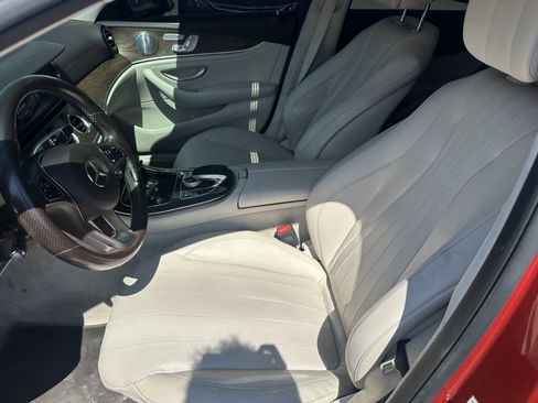 Used 2017 Mercedes-Benz E 300 image 9