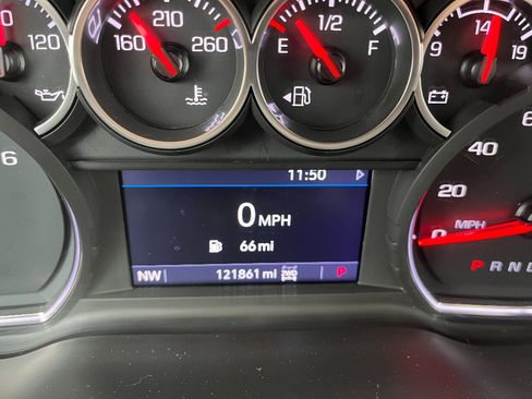 Used 2020 Chevrolet Silverado 1500 LT w/ Trailering Package image 32