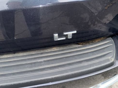 Used 2025 Chevrolet Tahoe LT AWD/4WD image 24