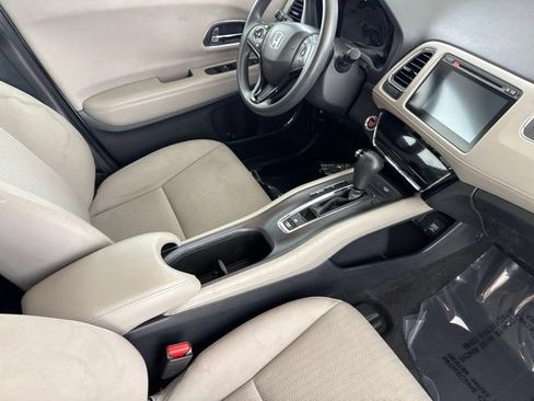 Certified 2018 Honda HR-V EX image 25