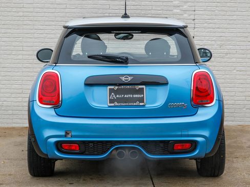 Used 2019 MINI Cooper S image 9