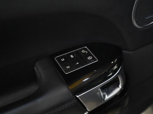 Used 2013 Land Rover Range Rover HSE AWD/4WD image 27
