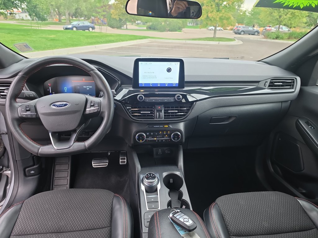 Used 2024 Ford Escape ST-Line AWD/4WD image 14