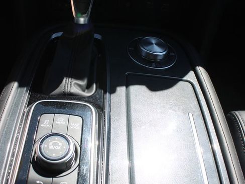 Used 2024 Nissan Armada SV w/ Cargo Package AWD/4WD image 42