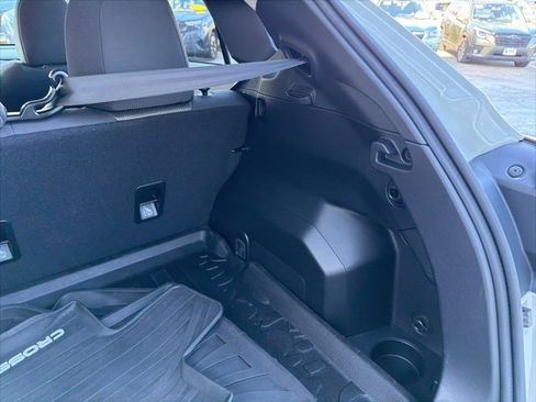 Used 2024 Subaru Crosstrek 2.0i Premium image 33