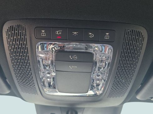 New 2025 Mercedes-Benz GLA 250 4MATIC image 30