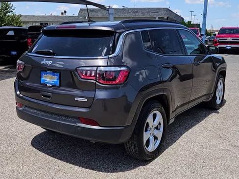 Used 2020 Jeep Compass Latitude w/ Popular Equipment Group FWD image 7