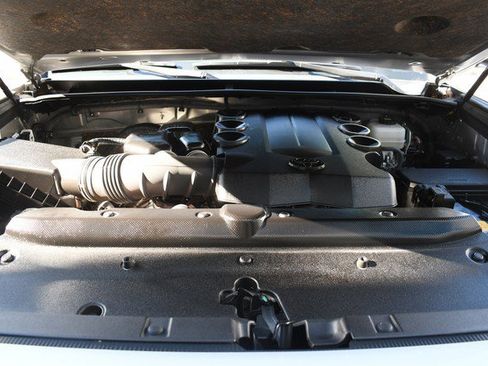 Certified 2023 Toyota 4Runner SR5 Premium image 30