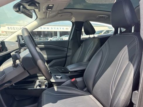 Used 2021 Ford Mustang Mach-E Premium AWD/4WD image 7