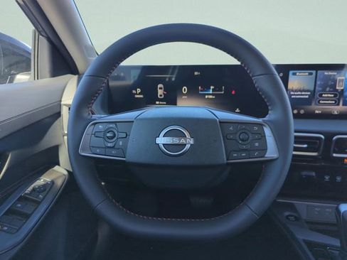 New 2026 Nissan Sentra SR w/ Floor Mat Package FWD image 19