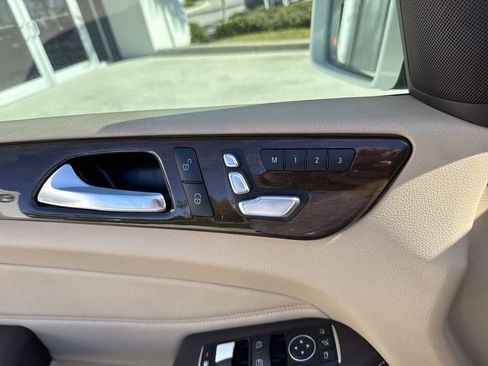 Used 2016 Mercedes-Benz GLE 350 GLE 350 w/ Premium Package image 42