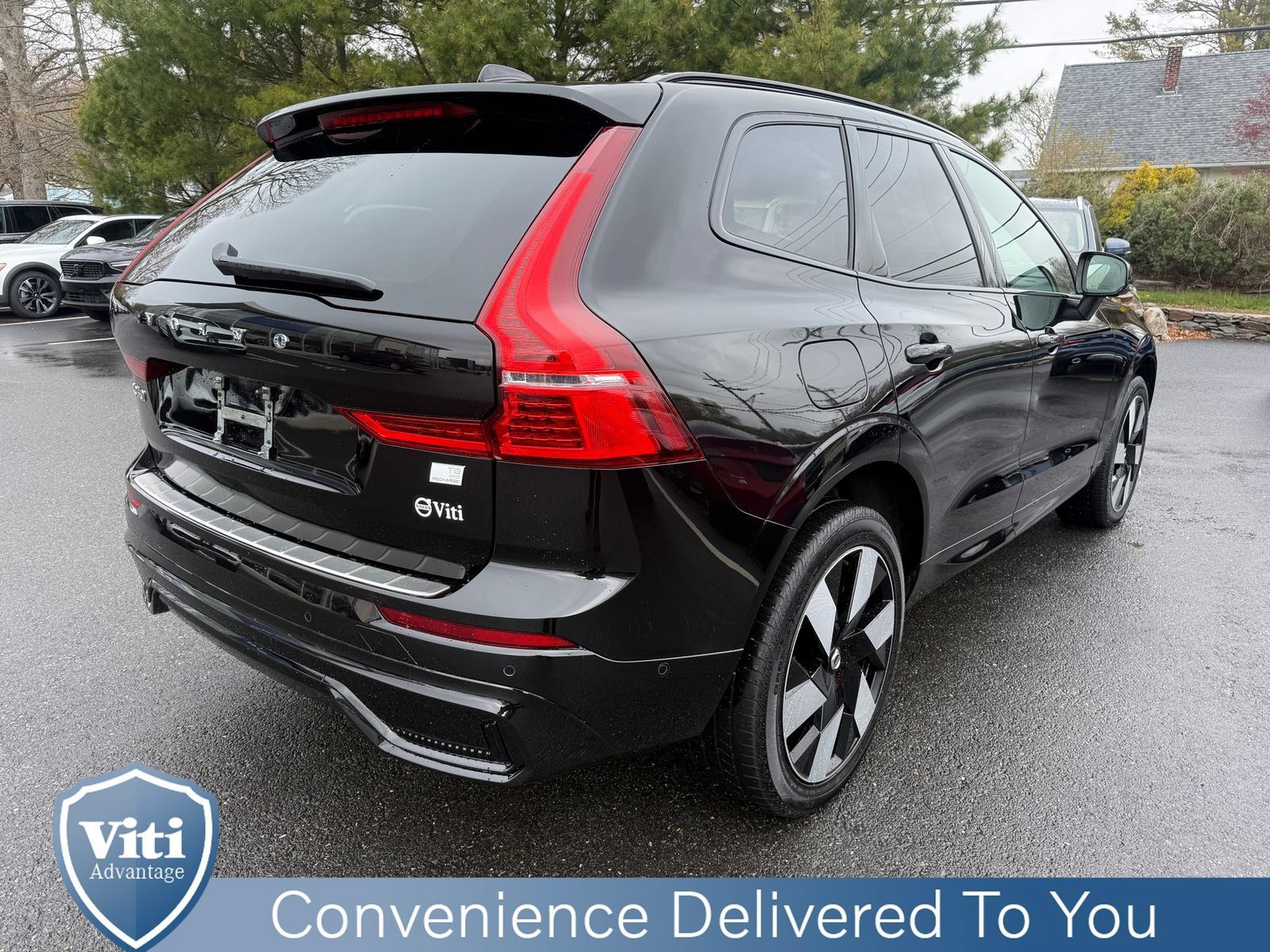 Certified 2024 Volvo XC60 T8 Ultimate AWD/4WD image 8