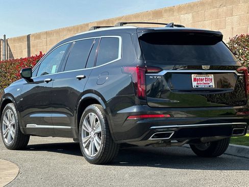 Used 2023 Cadillac XT6 Premium Luxury w/ Technology Package image 6