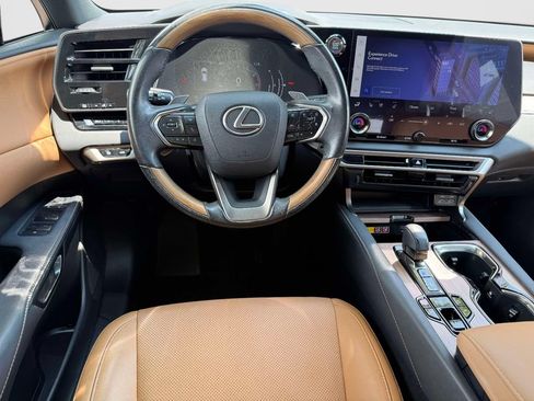 Used 2023 Lexus RX 350 Premium w/ Accessory Package AWD/4WD image 11
