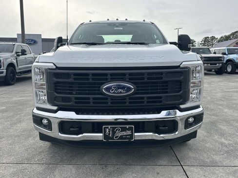 New 2026 Ford F350 XL w/ XL Chrome Package image 2