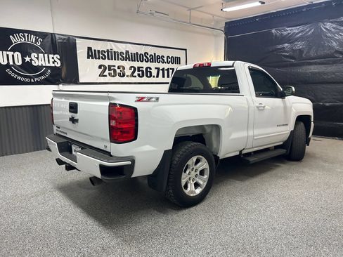 Used 2017 Chevrolet Silverado 1500 LT w/ LT Convenience Package AWD/4WD image 6