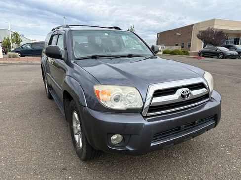 Used 2006 Toyota 4Runner SR5 RWD image 3