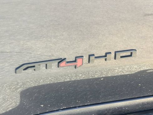 Used 2025 GMC Sierra 2500 AT4 w/ AT4 Premium Plus Package AWD/4WD image 41
