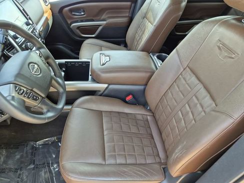 Used 2023 Nissan Titan Platinum Reserve w/ Moonroof Package AWD/4WD image 19