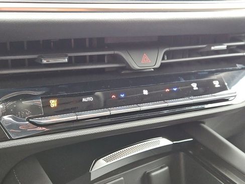 New 2026 Buick Envision Avenir image 42